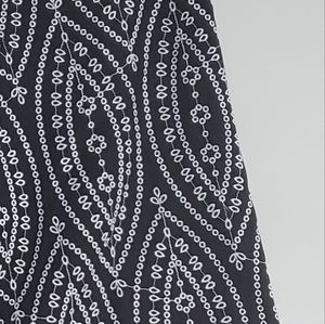 LOFT Embroidered Skirt with Scallop-liked bottom details